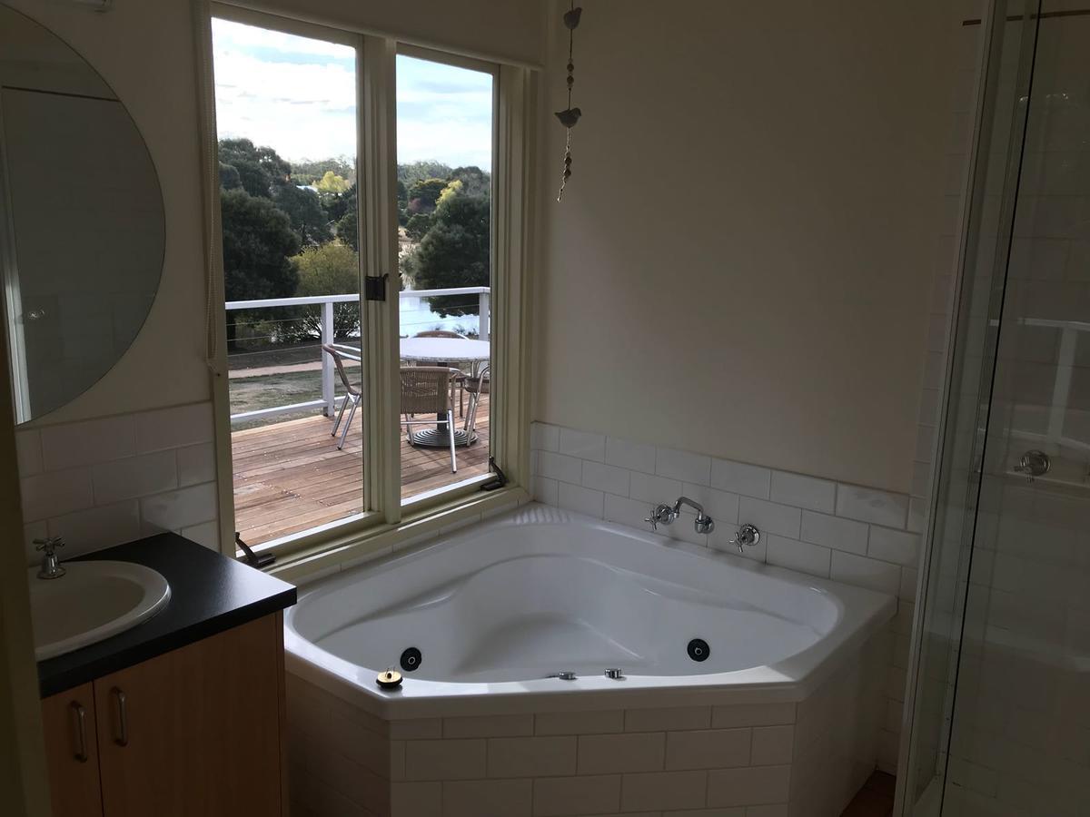 Lakeside Conti Villas デイルスフォード エクステリア 写真